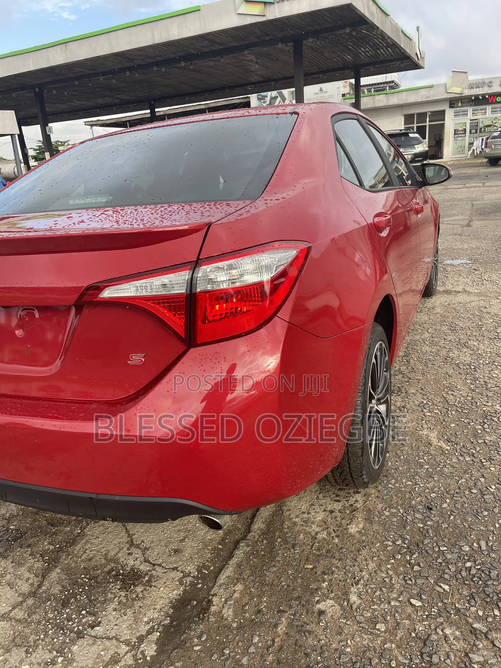 Toyota Corolla 2016 Red