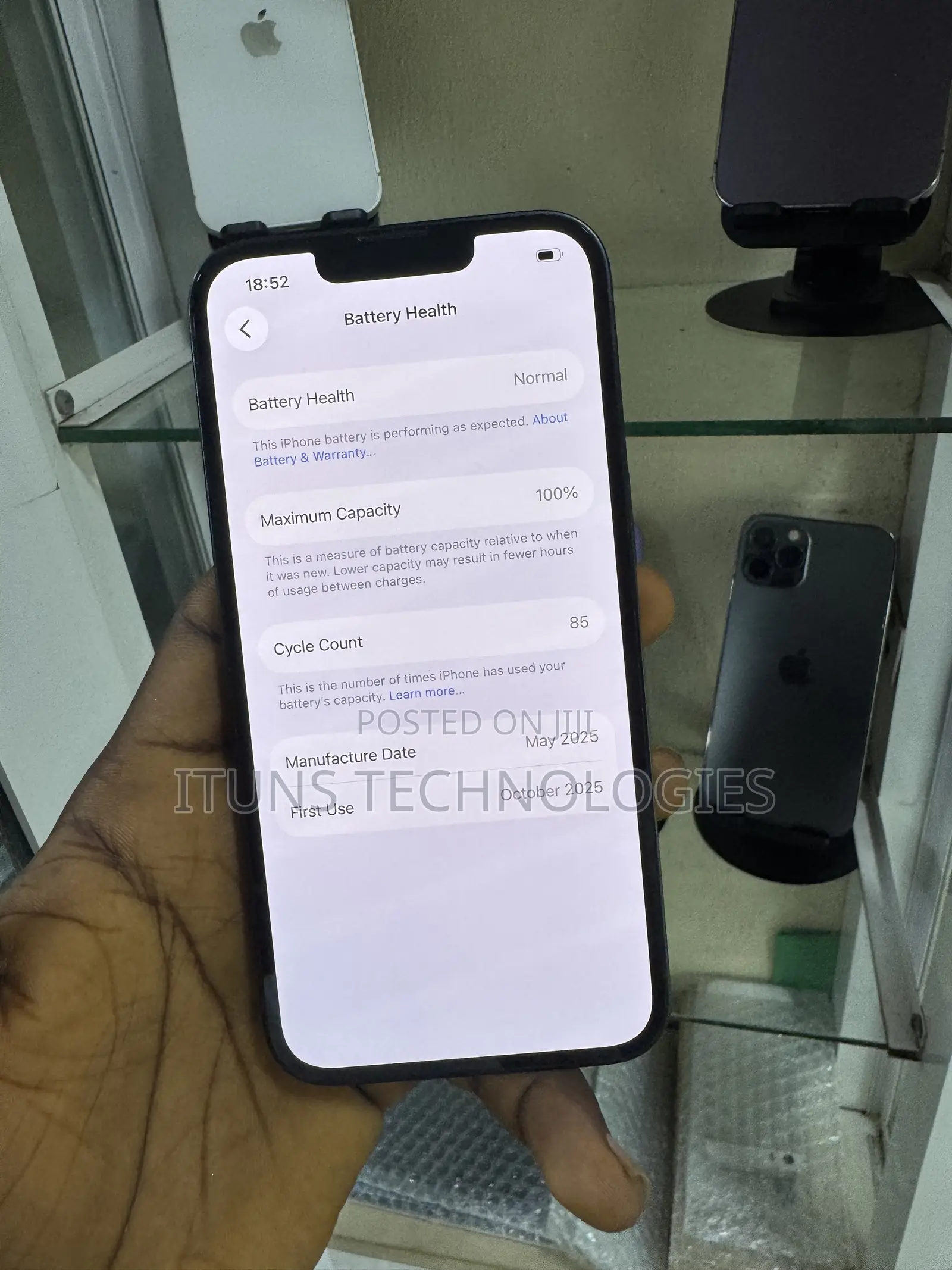 Apple iPhone 16e 128 GB Black