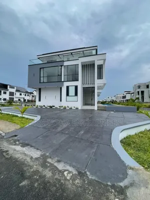 5bdrm Duplex in Ikate for sale