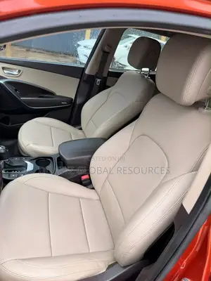 Hyundai Santa Fe 2018 Orange