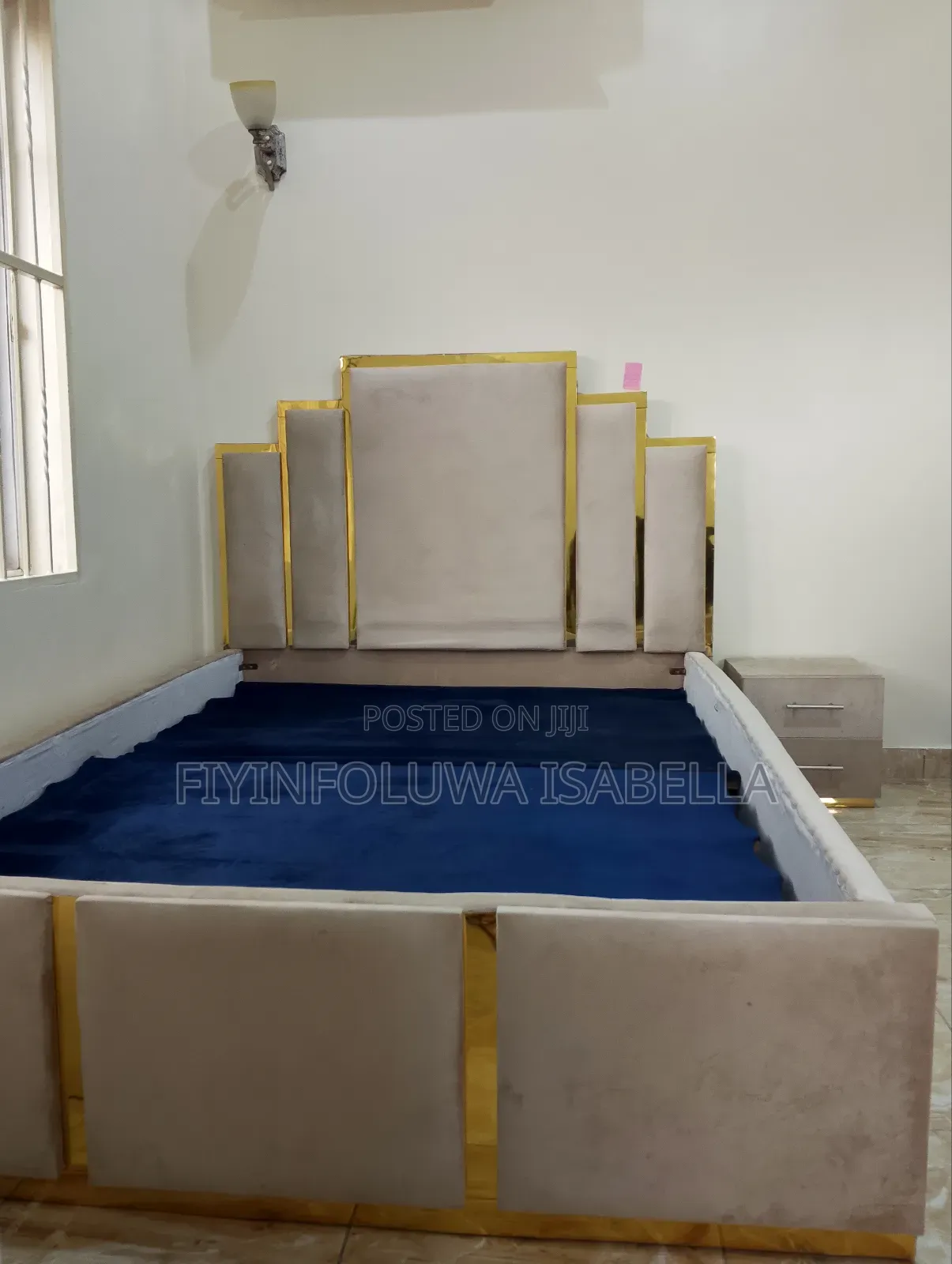 Luxury Barely Used 41⁄2 by 6 Bedframe With Bedside Stool