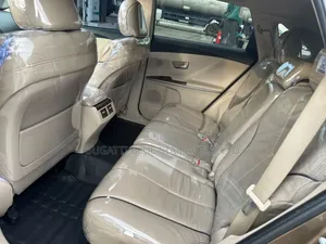 Toyota Avanza 2011 Brown