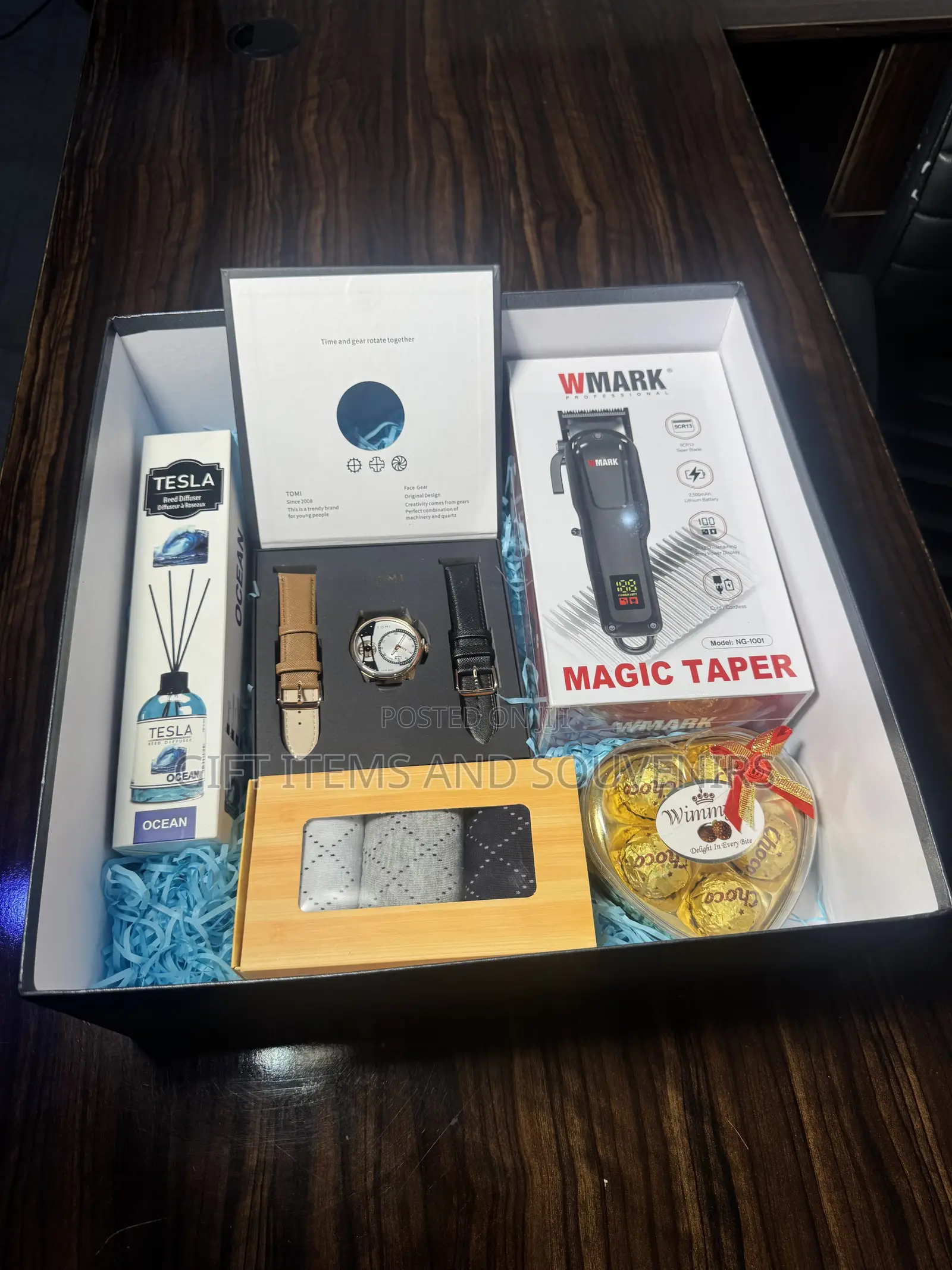 Luxury Men’s Watch Gift Set With Clipper