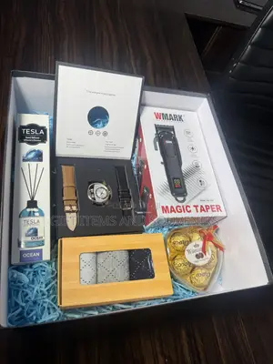 Luxury Men’s Watch Gift Set With Clipper
