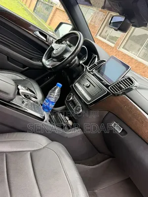 Mercedes-Benz GLE-Class 2016 Black