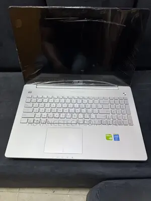 Laptop Asus R558UF 16GB Intel Core i7 SSD 256GB