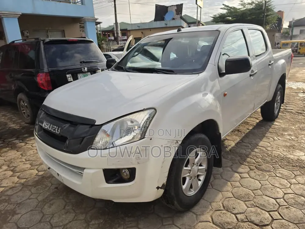 Isuzu D-MAX 2014 White