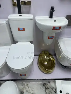 Set or Italian Wc