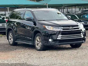 Toyota Highlander XLE V6 4x2 (3.5L 6cyl 6A) 2016 Black