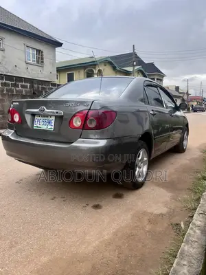 Toyota Corolla 2006 Gray