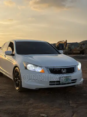 Honda Accord 2010 White