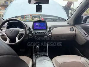 Hyundai Tucson 2013 Blue