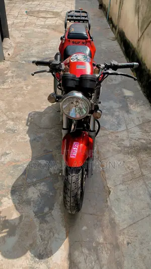 Suzuki Bike 2003 Red