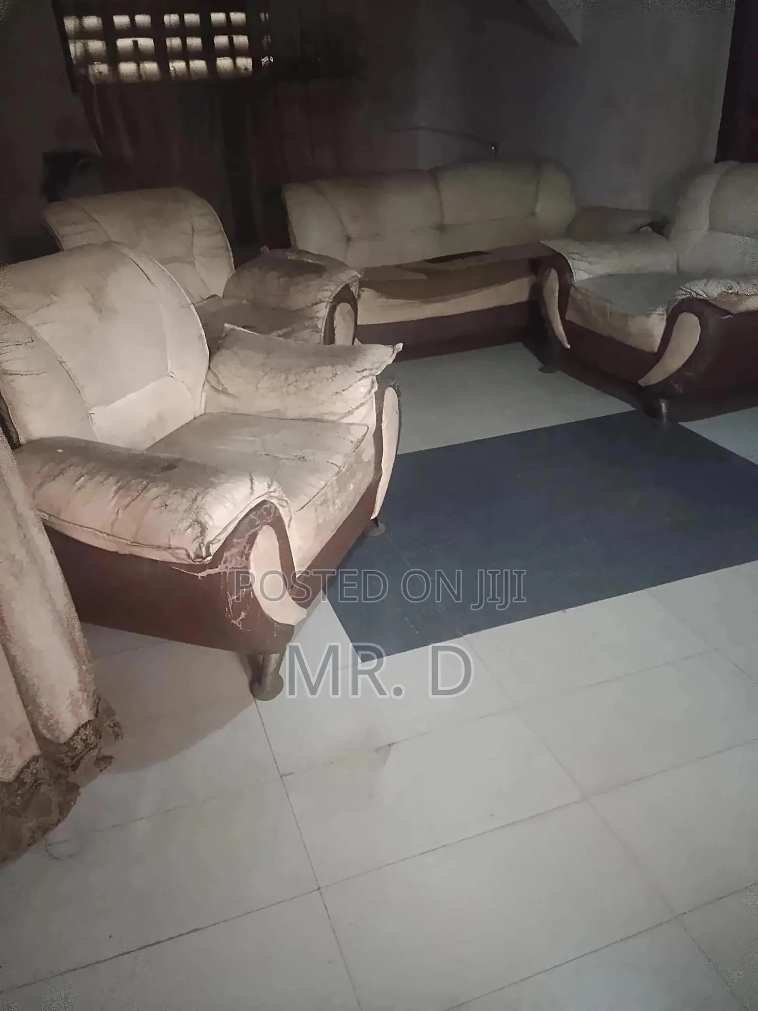 5-Set Chairs, Standing Mirror Raw Planks