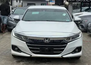 Honda Accord 2018 White