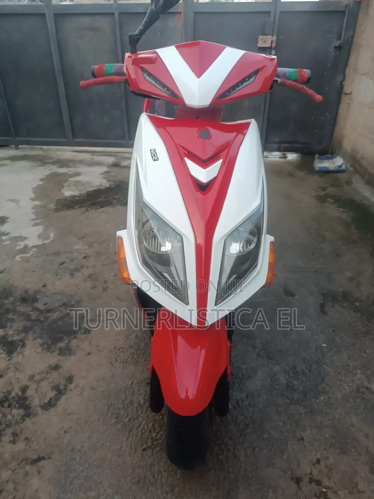 SYM Jet 2012 Red