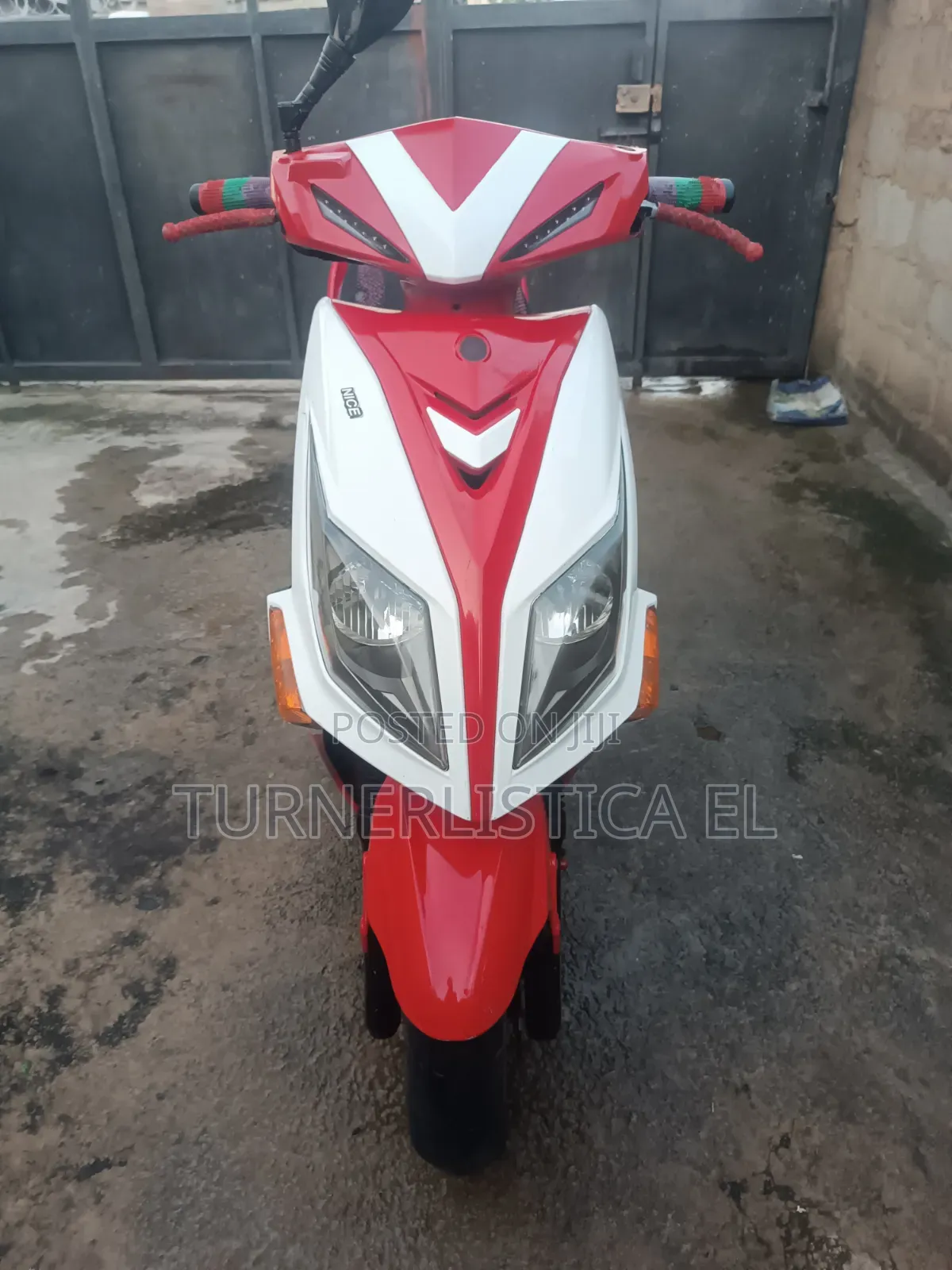 SYM Jet 2012 Red