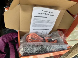 JBL Wire Microphone