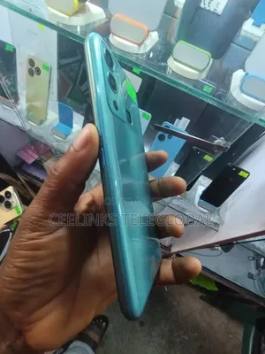 Infinix Hot 12i 64 GB Black