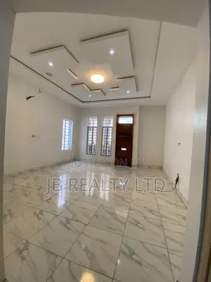 1bdrm Shared Apartment in Oral Extension, Lekki for rent