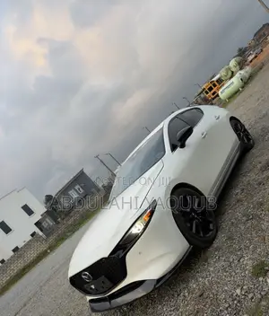 Mazda 3 2021 White