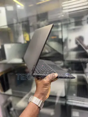 Laptop Lenovo ThinkPad T14 G3 16GB Intel Core i5 SSD 256GB