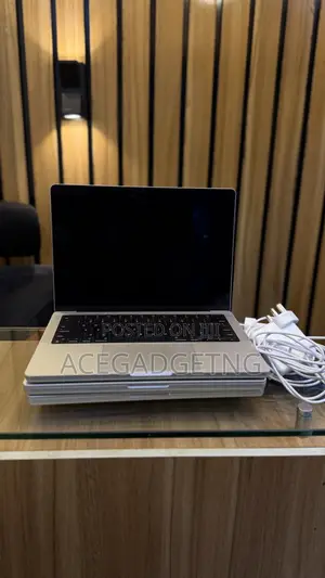 Laptop Apple MacBook Pro 2024 M4 Pro 48GB Apple M4 Pro SSD 1T