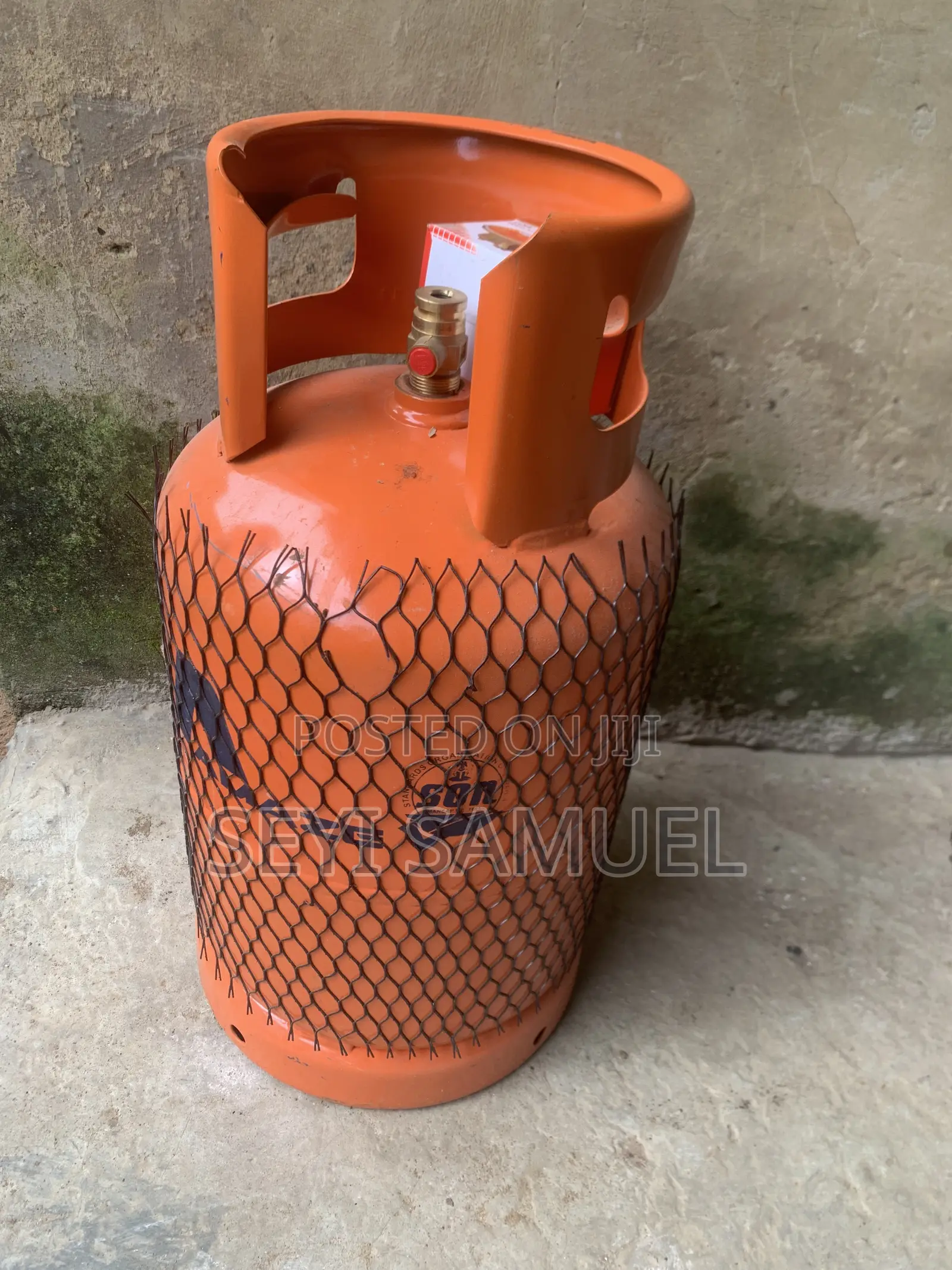 Gas Cylinder