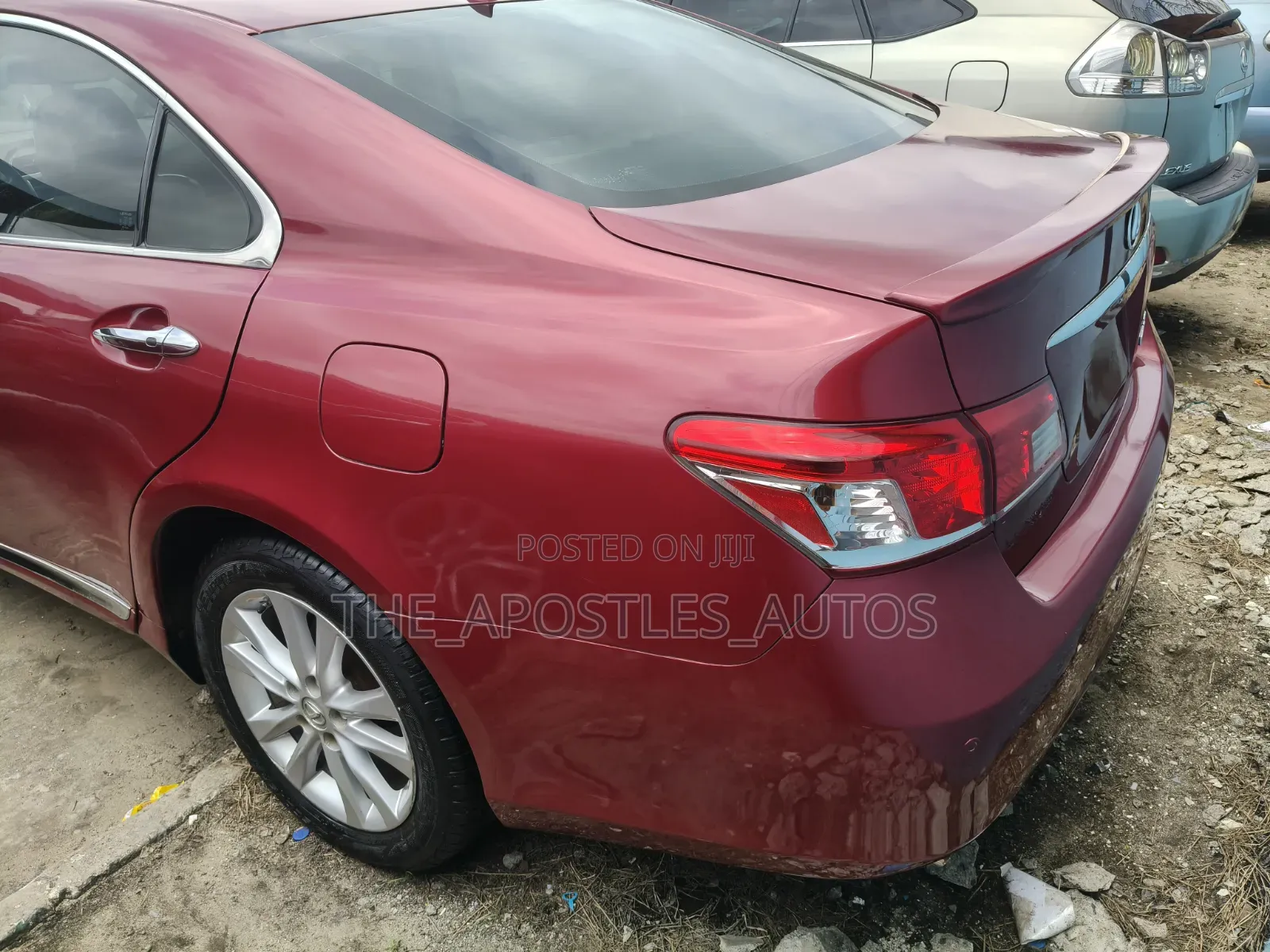 Lexus ES 2012 Red