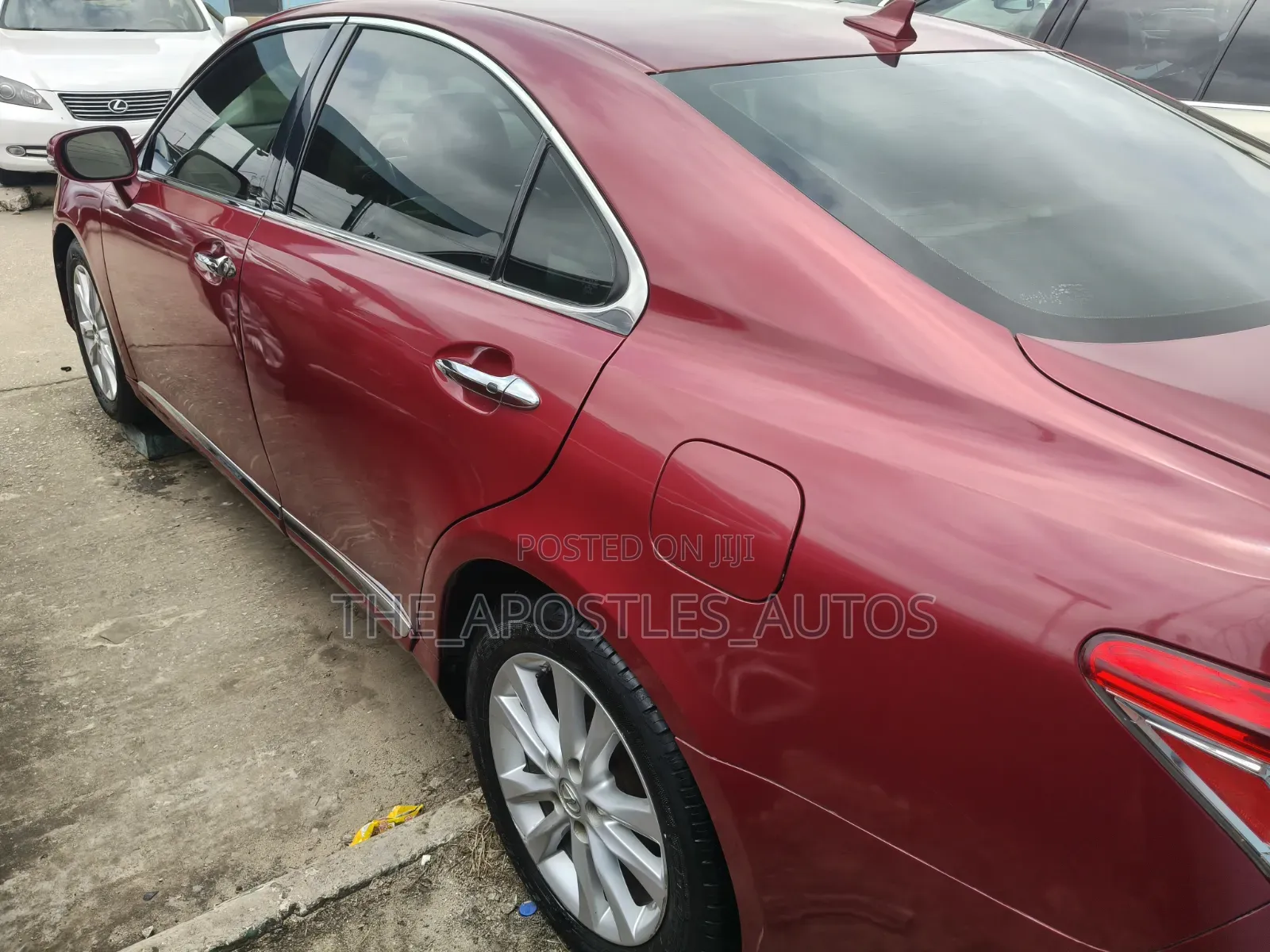 Lexus ES 2012 Red