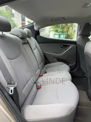 Hyundai Elantra Limited Sedan FWD (1.8L 4cyl 6A) 2013 Brown