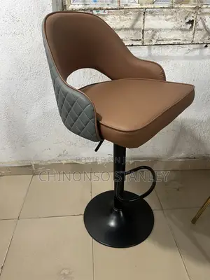 High Quality Bar/ Kitchen Stool