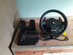 Thrustmaster TMX Force Feedback Racing Wheel for XboxOne-X/S - PC.