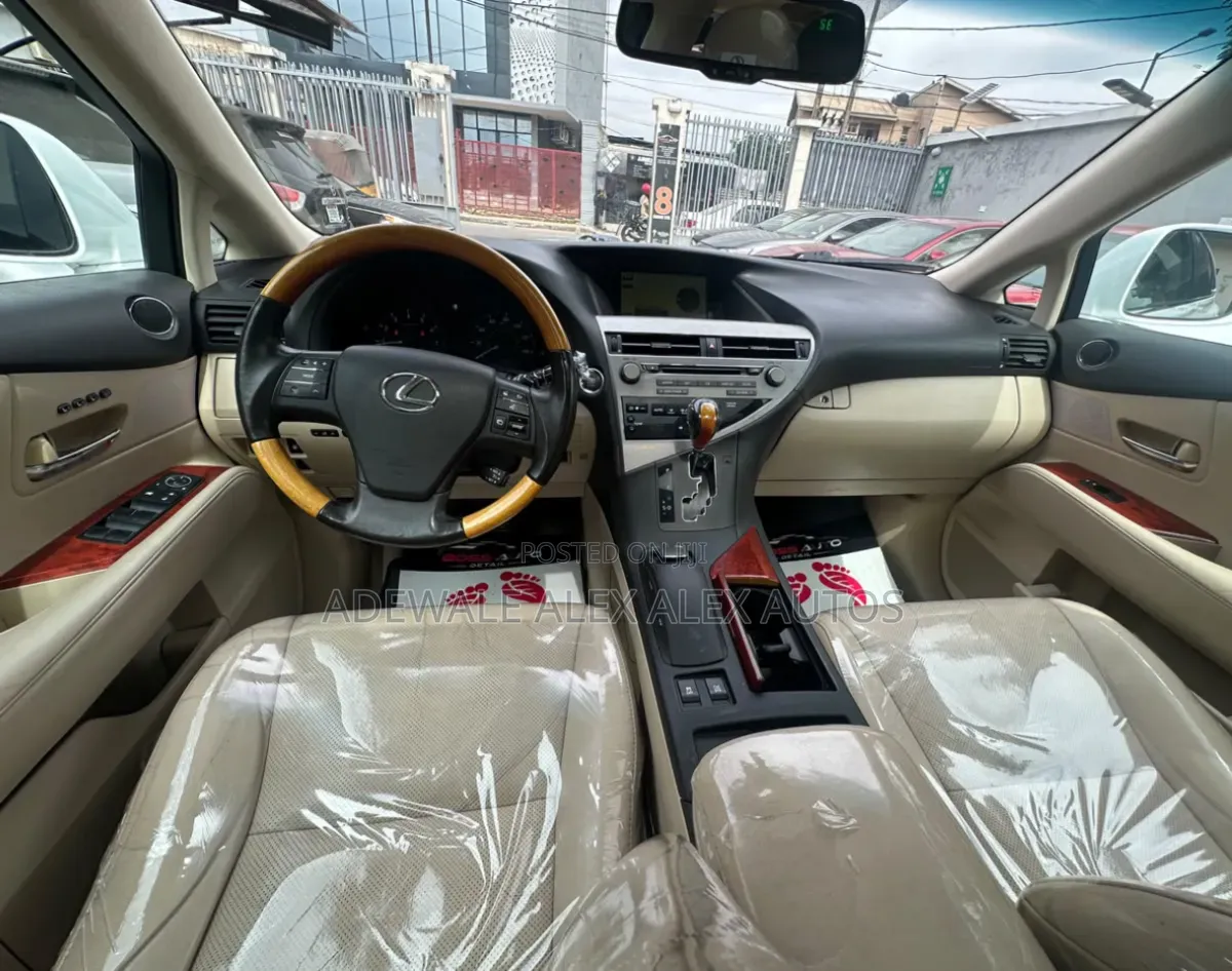Lexus RX 2010 White