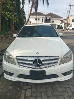 Mercedes-Benz C300 2010 White