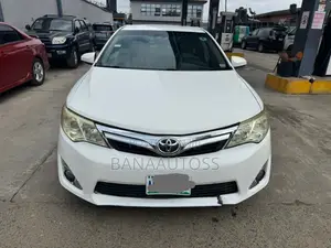 Toyota Camry 2014 White