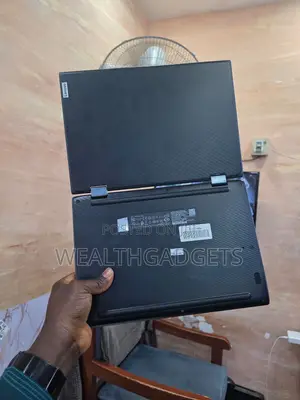 Laptop Lenovo 100e 4GB Intel Celeron SSD 128GB