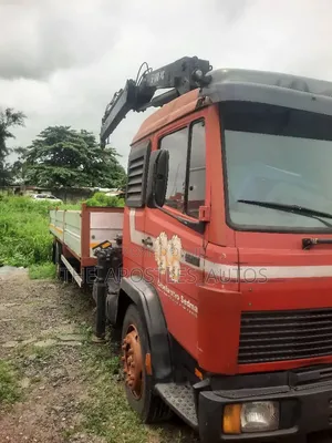 Mercedes Benz Hiab 1317 Truck 5 Tons