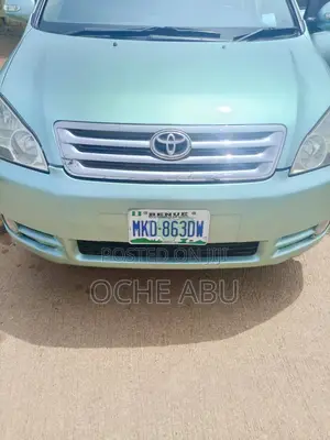 Toyota Avensis Verso 2.0 2007 Blue