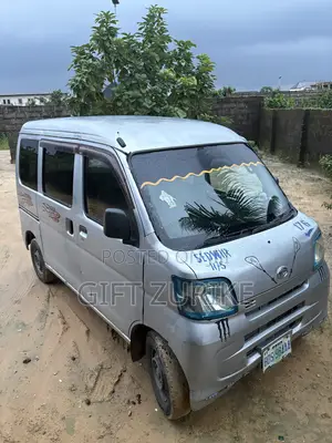 New Daihatsu Hijet 2025 Silver