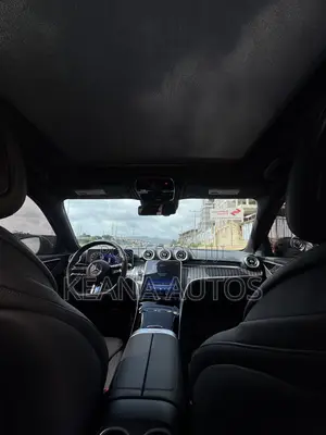 Mercedes-Benz C300 2023 Black