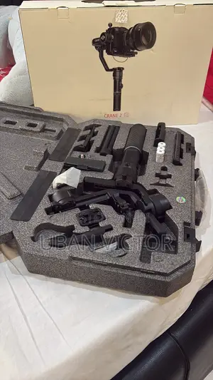 CRANE 2S Zhiyun Gimbal