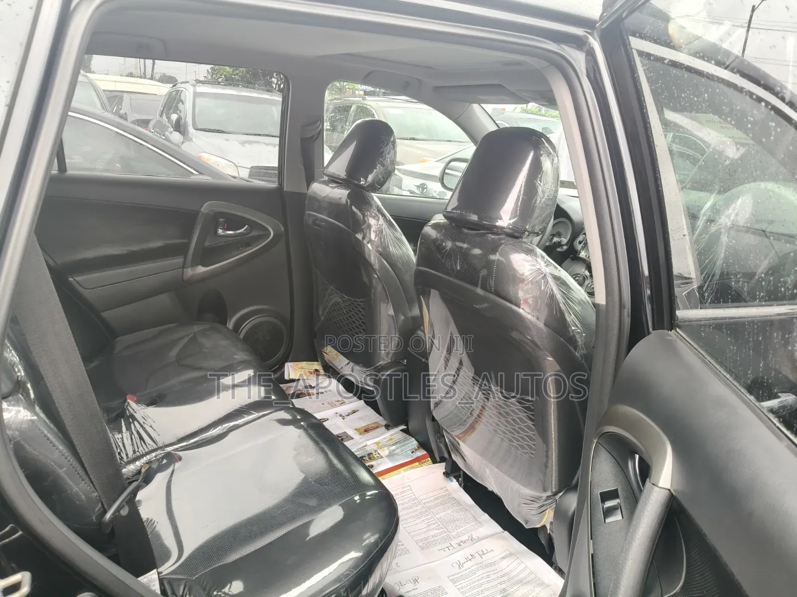 Toyota RAV4 2011 Black