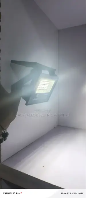 Solar Wall Light
