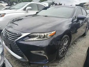 Lexus ES 2017 Black