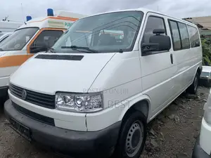 Volkswagen Transporter 2007 White