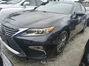 Lexus ES 2016 Black