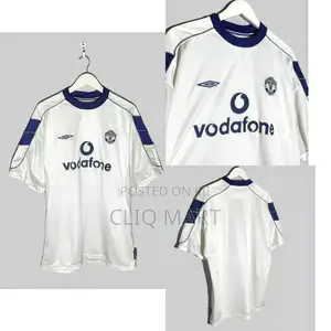 Man Utd Retro Jersey