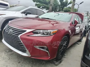Lexus ES 2017 Red
