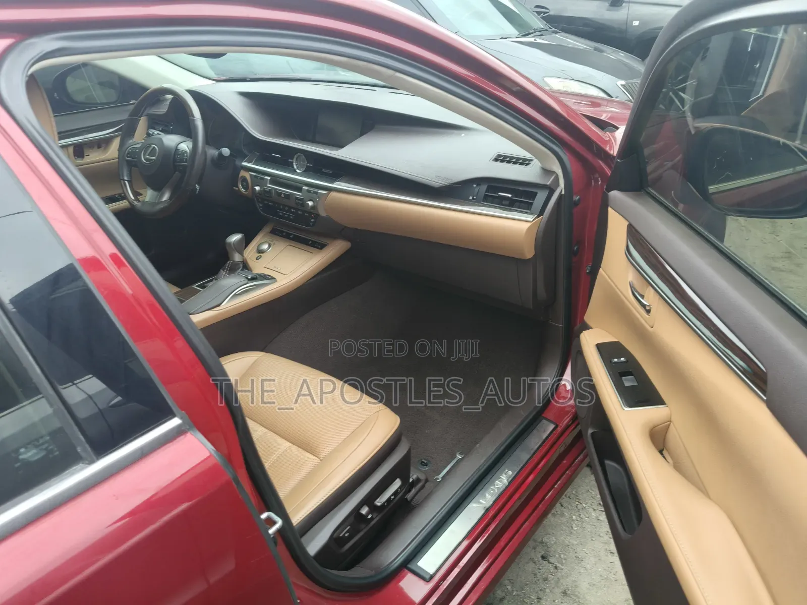 Lexus ES 2017 Red
